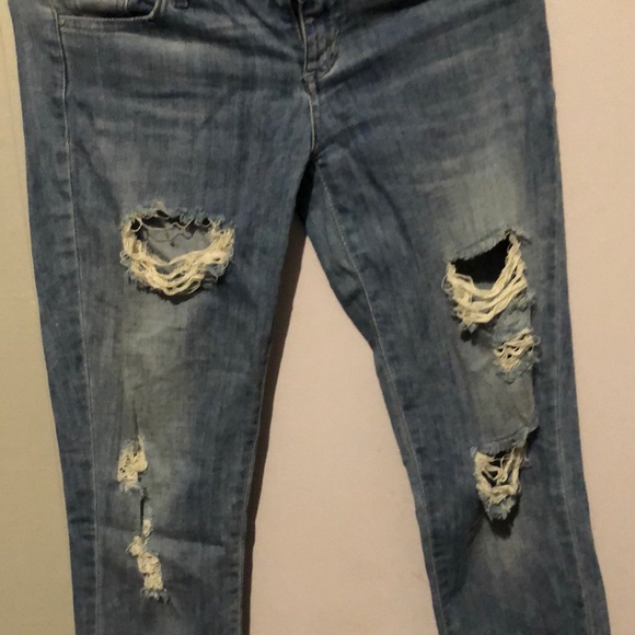 Guess ripped jeans size 25 women’s - Picture 2 of 3